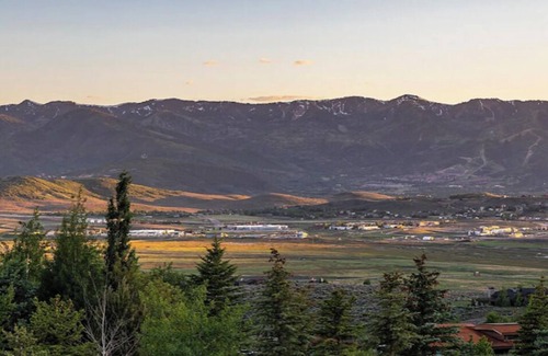 Park City Cottage | Cozy Promontory Cabin with incredible resort views