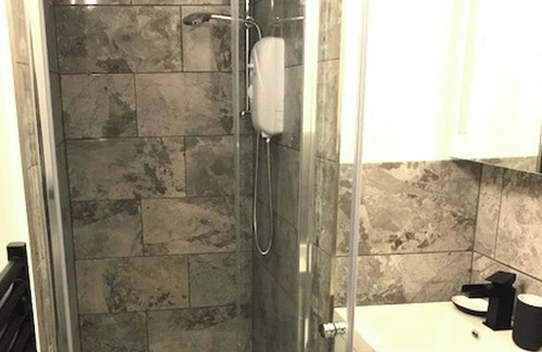 Northampton Apartment | Cozy quiet City Escape - Northampton Apartment