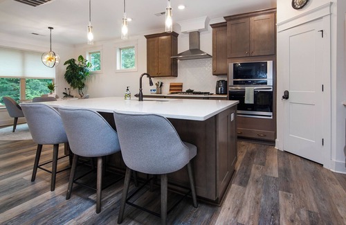 Moores Chapel House | Cozy quiet spacious. Close to airport