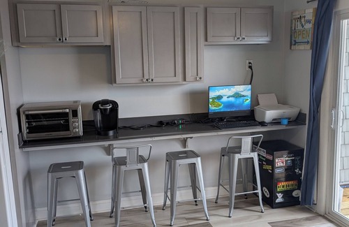 Wilmington Beach Condo | Cozy REMOLDED 1-bedroom condo AC, WiFi in charming Carolina Beach with a pool