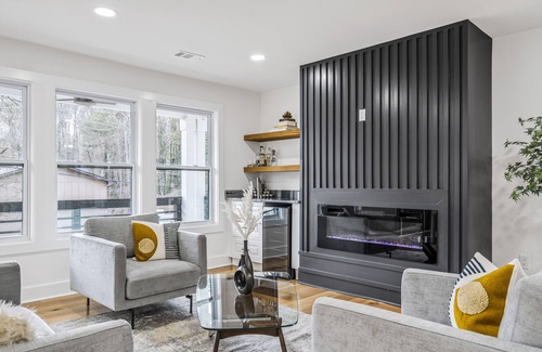 College Park House | Cozy retreat located min from airport & downtown Atl