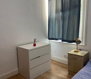 Walthamstow House | Cozy room