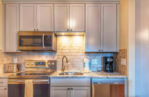 Incline Village Cabin | Cozy Rustic Townhome in Incline Village