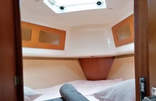 Sant Adria de Besos Boat Rental | Cozy sailboat - a good experience for everyone!