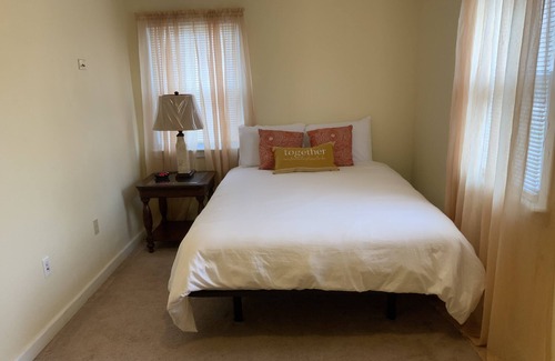Elizabeth City House | Cozy/ Scenic 3-bedroom home away from home