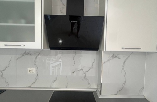 Vlore Apartment | Cozy Seafront Apartment in Vlora