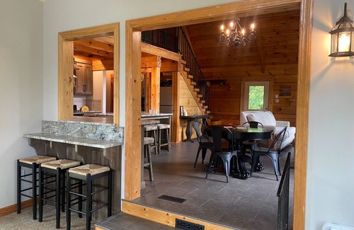 Celestine Cabin | Cozy secluded cabin, close to Sultan's Run Golf Course and Holiday World!