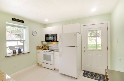 Shenandoah House | Cozy Shenandoah Home < 2 Mi to The Woodlands Mall!