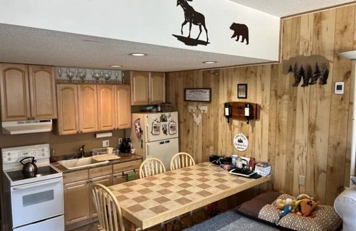Sunday River Area Condo | Cozy Ski In/Out Brookside 1-bedroom condo with WiFi in Newry