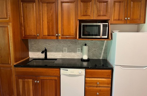 Carrabassett Valley Apartment | Cozy ski-in/ski-out condo on Sugarloaf Mountain