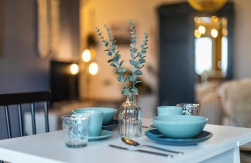 Zummeterhof Apartment | Cozy Souterrain Terrasse Garten Panoramablick