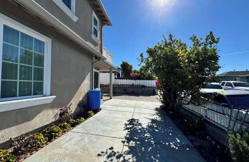 Seaside House | Cozy & Spacious 4B2B + Sleeps 14 + 2 FREE Aquarium Tickets + Family Friendly
