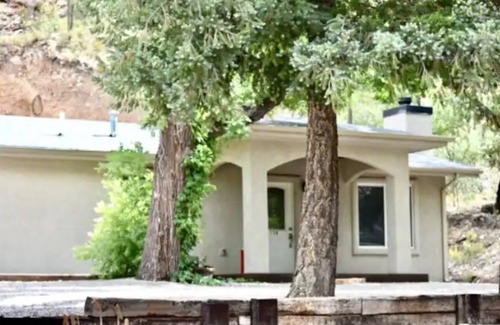 Ruidoso House | Cozy, Spacious, and Newly-Updated Home (Centrally Located in Ruidoso)!