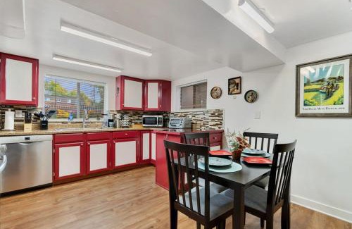 Berkley Apartment | Cozy & Spacious Apartment Steps From Regis