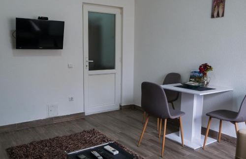 Pejë Apartment | Cozy spacious apartment