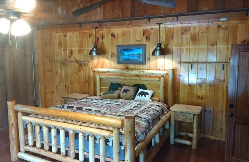 Lake George Cabin | Cozy & Spacious Lake George "Lazy Bear Lodge II"
