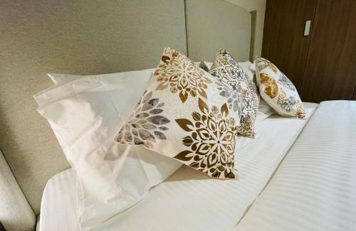 Nad Al Sheba Apartment | Cozy Spacious Studio Azizi 47