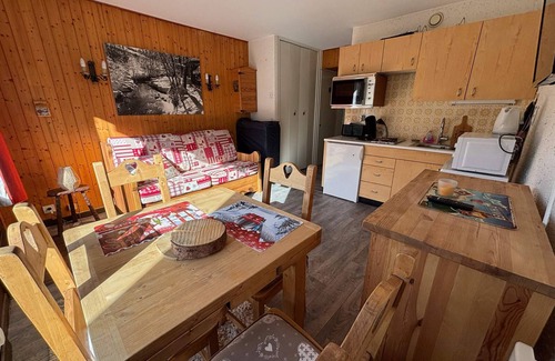 La Chapelle-d'Abondance Apartment | Cozy studio near ski slopes with parking and ski rack