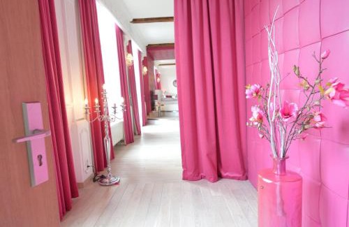 Ensival Apartment | Cozy Stay with Pool & Nature