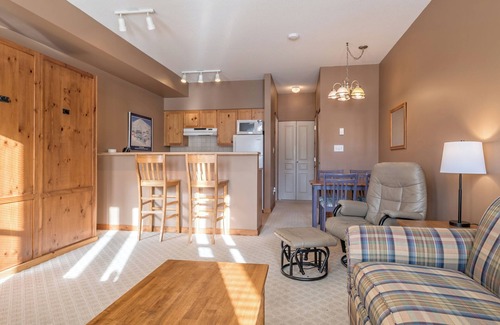 Silver Star Mountain Condo | Cozy studio condo at Creekside - pet friendly, easy ski-in/out - pet friendly!