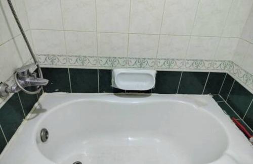 Old Dubai Apartment | Cozy Studio Apartment in Deira, Dubai with Balcony and Parking