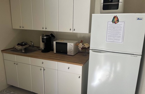 Arnold Cabin | Cozy studio cabin in Arnold California with WiFi, AC