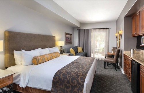 Napa Resort | Cozy studio condo at a winery resort in charming Napa Valley.