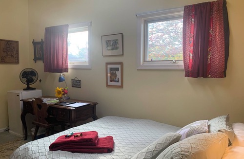 Stowe Apartment | Cozy studio conveniently located in Stowe
