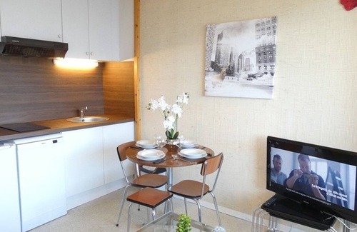 Pla d'Adet Apartment | Cozy studio for 4 in Saint-Lary-Soulan with south-facing balcony