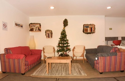 Montgenevre Apartment | Cozy Studio for 2 with Ski-In/Ski-Out Access in Montgenèvre