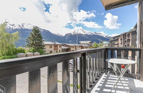Aussois Apartment | Cozy studio for 3, balcony, near ski lifts Aussois