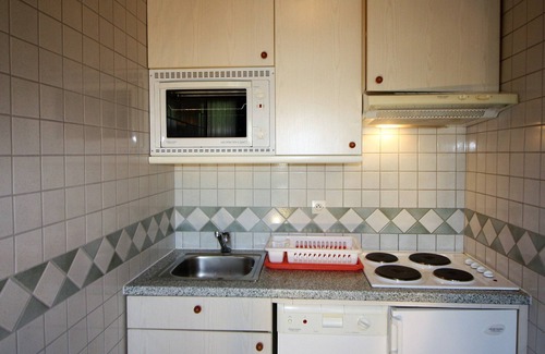 Le Lavachet Apartment | Cozy Studio, Direct Slope Access, Balcony, Sleeps 4
