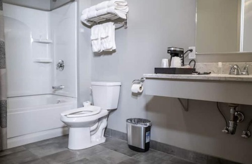 Davenport Apartment | Cozy Studio in Davenport