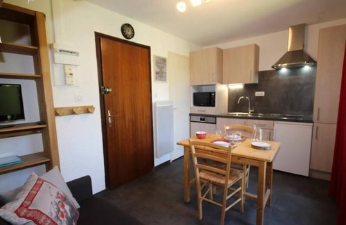 Les Saisies Apartment | Cozy Studio in Hauteluce, Balcony, Ski Storage, Near Center & Slopes