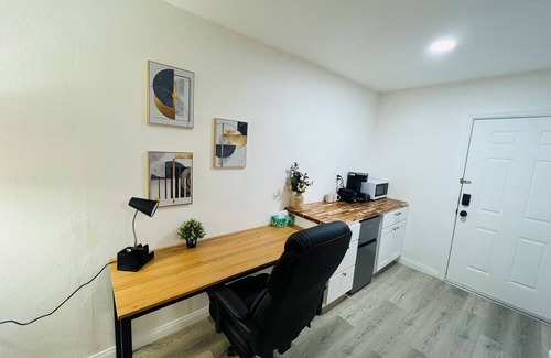 Las Vegas House | Cozy studio in Las Vegas with private access