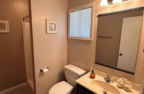 Lafayette Apartment | Cozy studio in the heart of Lafayette with WiFi, AC