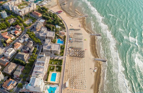 Lignano Sabbiadoro Apartment | Cozy studio with sea view in Lignano Sabbiadoro