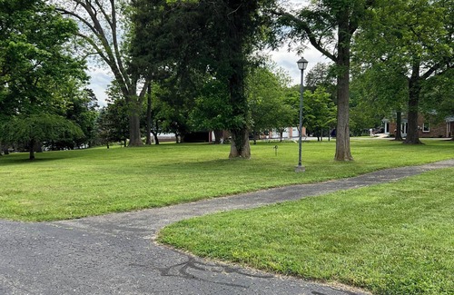 Evington Apartment | Cozy studio rental situated between Bedford and Lynchburg Virginia