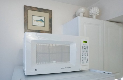 Thunderbolt Apartment | Cozy Studio/Sleeps 2/Thunderbolt/Mins to DT and Tybee