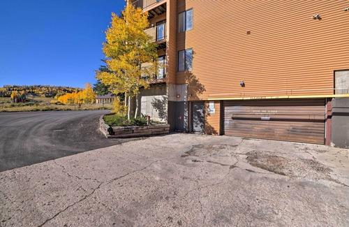 Brian Head Apartment | Cozy Studio w/Balcony, Walk to Brian Head Resort!