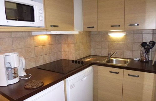 Brides-les-Bains Apartment | Cozy studio with balcony, 4 ppl, Brides-les-Bains, WIFI, covered parking, pets welcome