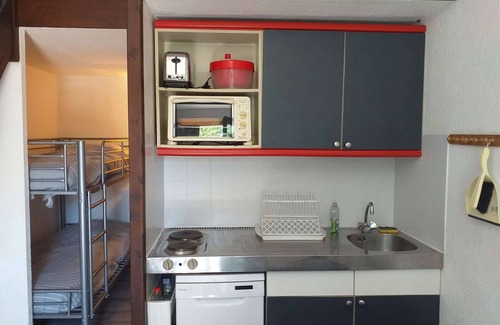 Plage d'Argeles Apartment | Cozy Studio with Mezzanine & Pool, 700m from Beach