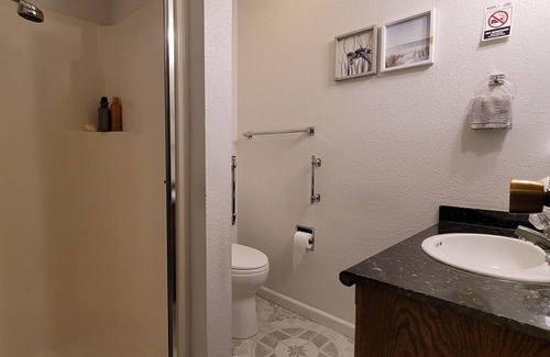 El Sobrante Apartment | Cozy studio with WiFi in El Sobrante