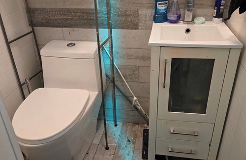 Queens Apartment | Cozy Studio with WiFi, AC in wonderful Queens