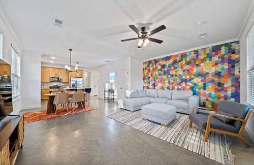 Downtown Memphis House | Cozy & Stylish 3BR Near Downtown Memphis