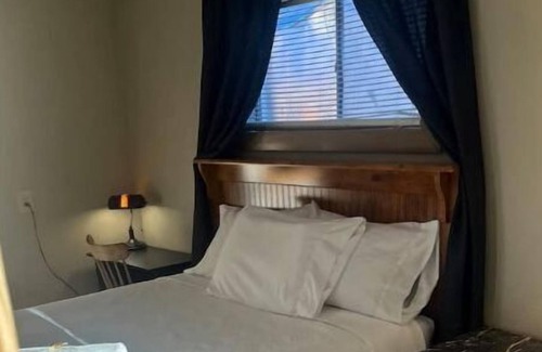 Colorado Springs Apartment | Cozy Suite near local attractions