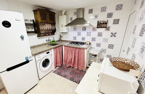 Ronda House | Cozy town house p/6 with terrace, Wi-fi and AC