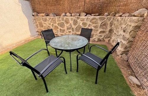 Sheikh Zayed City Ski Chalet | Cozy Townhouse, with back yard (98)