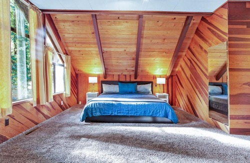 Gualala House | Cozy Treehouse