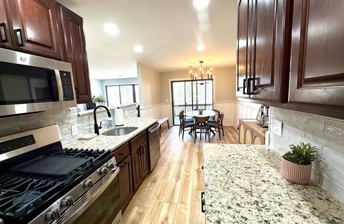 Vernon Condo | Cozy Treetop Escape | Orchards, Skiing, Mountain Creek, Minerals, Wildlife